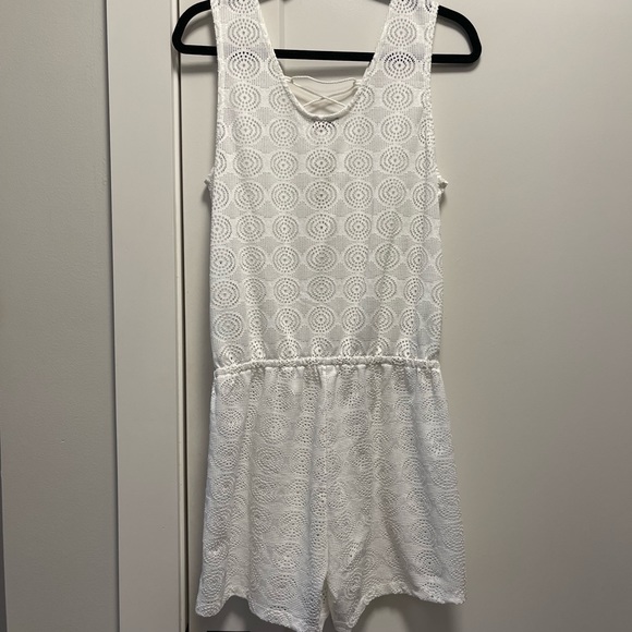 HAANI Romper - Picture 2 of 3
